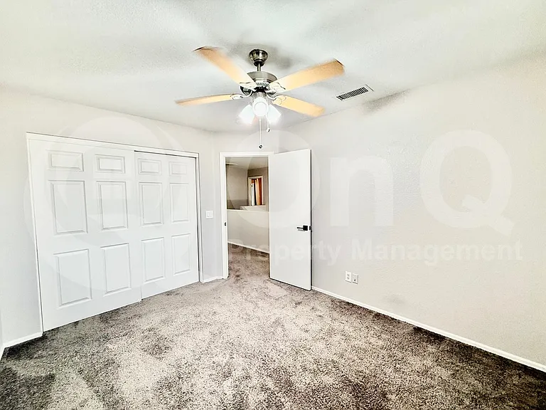 710 N Exeter St — Photo 13