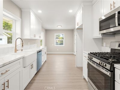 328 N Western Ave, Hemet, CA, 92543
