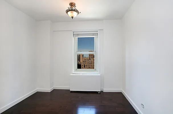 Sold by Corcoran | media 4