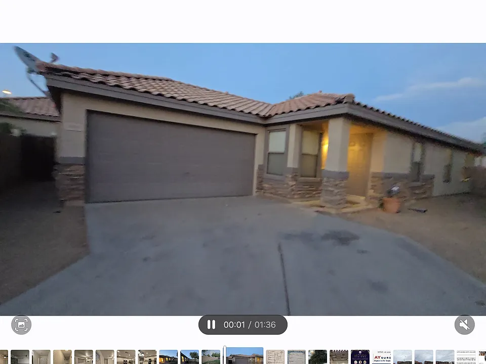 682 E Flintlock Pl