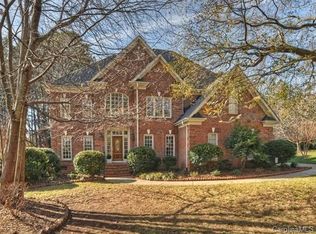 11917 Overlook Mountain Dr, Charlotte, NC 28216