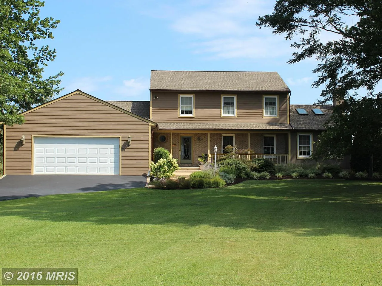 312 Calvert Rd photo 1