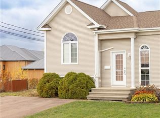 41 Merlot Cres, Dieppe, NB E1A7W4