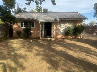 3195 Veda St, Redding, CA 96001