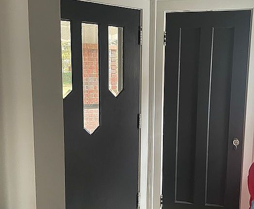 4th image of 513 Mistletoe Ave