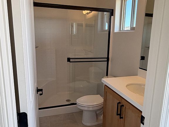 4th image of 3477 W 36th St