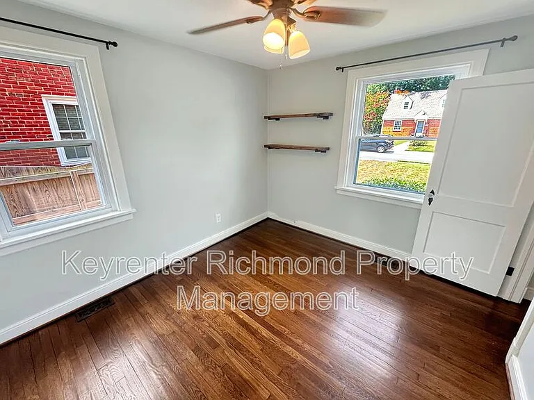 2127 New Berne Rd — Photo 9
