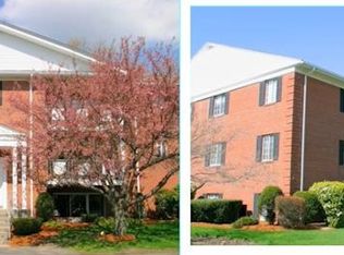 2 April Ln APT 11, Lexington, MA 02421