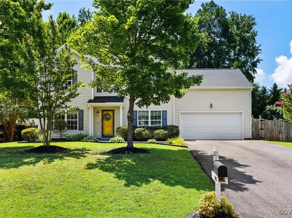 2815 Oxley Dr, Chester, VA 23831