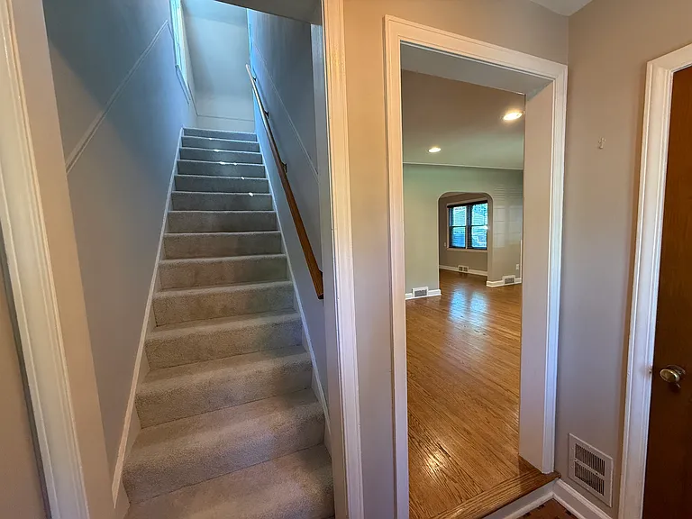 907 Marywood Dr — Photo 19