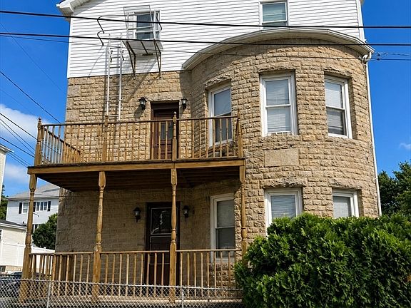 2nd image of 45 Beauregard St