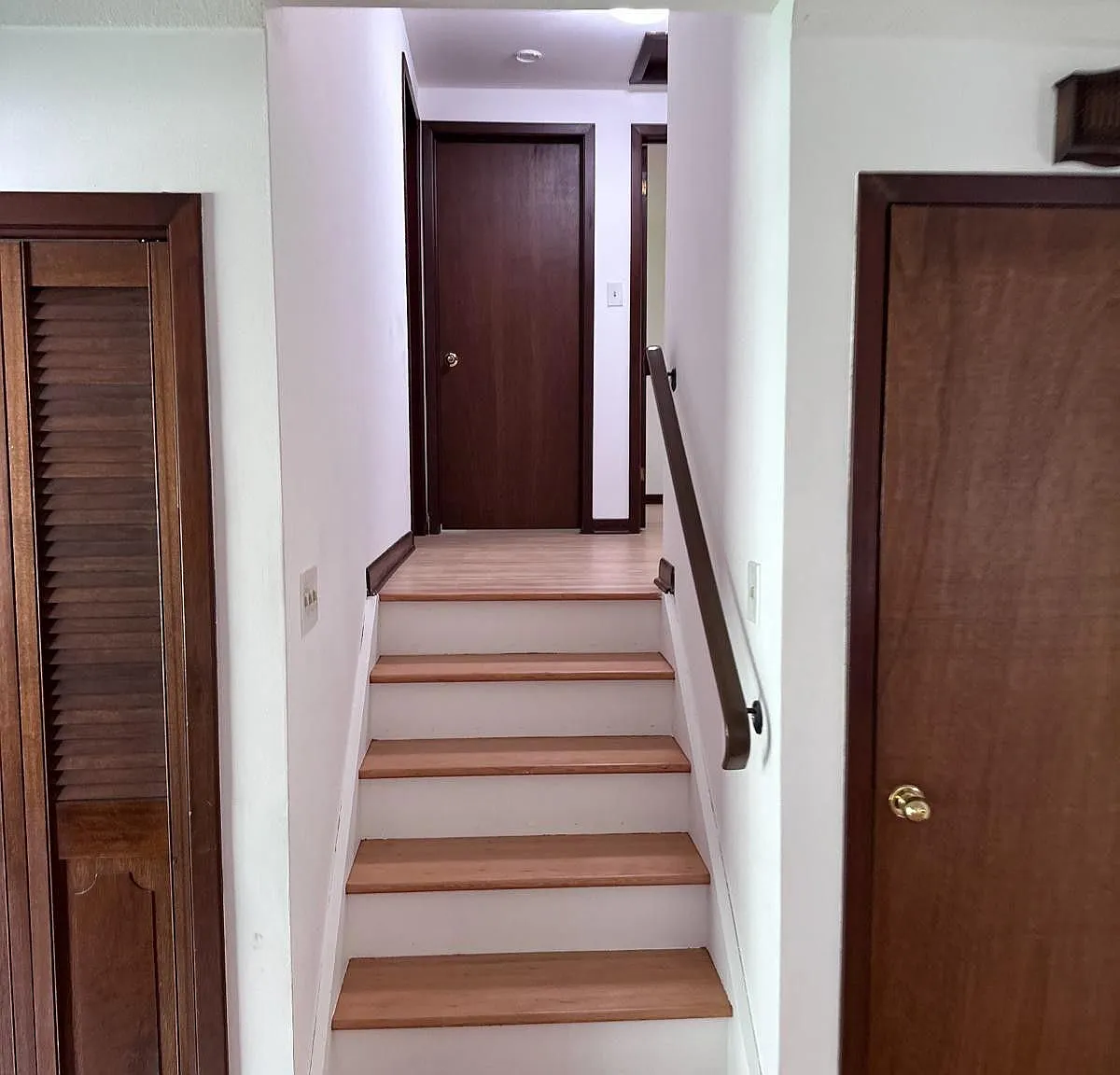 6511 Dorchester Rd — Photo 1
