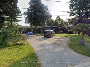 24 Landsdown Dr, Guelph, ON N1L 1H2