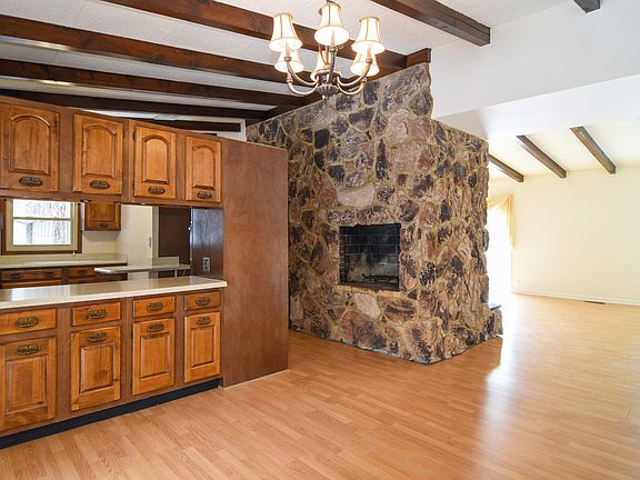 Living Room / Dining Room