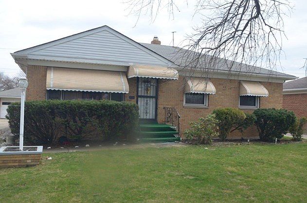 2nd image of 4091 Shadywood Ln