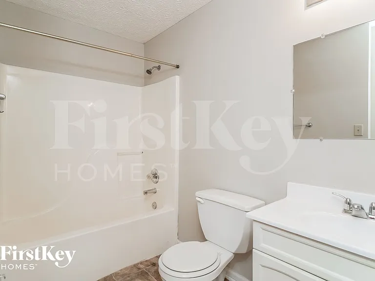 116 Westridge Blvd — Photo 13