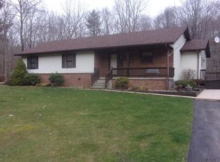 300 Arnold Ln, Meyersdale, PA 15552