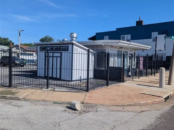 7954 N Broadway, Saint Louis, MO