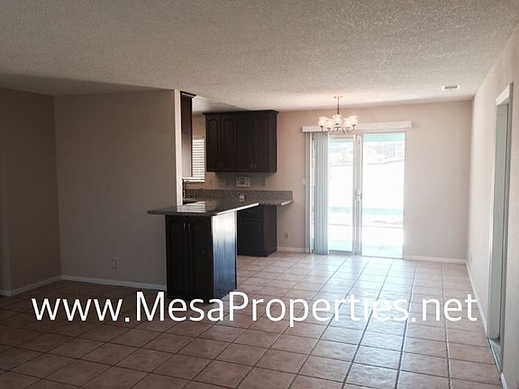 3rd image of 16622 Odell Ave