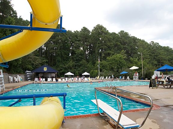 Alanton Community Pool