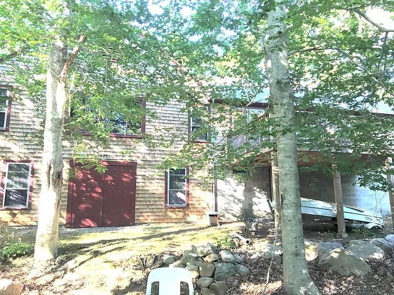 61 F R Lillie Rd — Photo 8