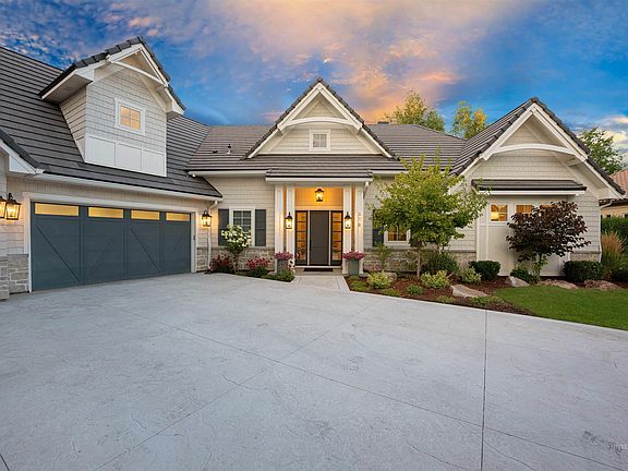 3rd image of 378 W Rivermont Ln