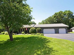 2705 Pheasant Rd, Excelsior, MN 55331
