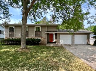 715-717 N Bradley Rd, Mount Pleasant, MI 48858