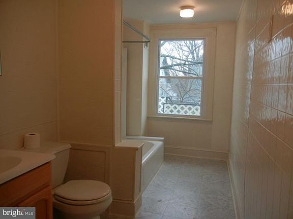 4th image of 20 Prospect Ave #2S