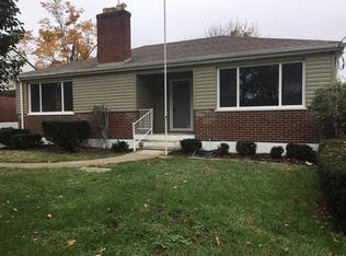 127 W Crest Dr, Cincinnati, OH 45215