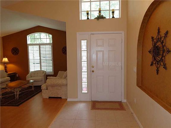 4th image of 8606 Foxtail Ct