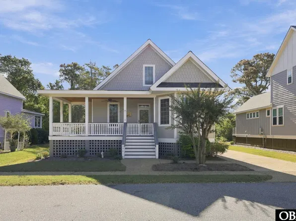 506 Live Oak Ln, Manteo, NC 27954