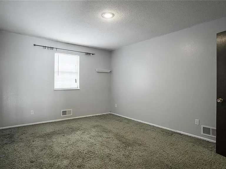 11217 E 71st Dr — Photo 12