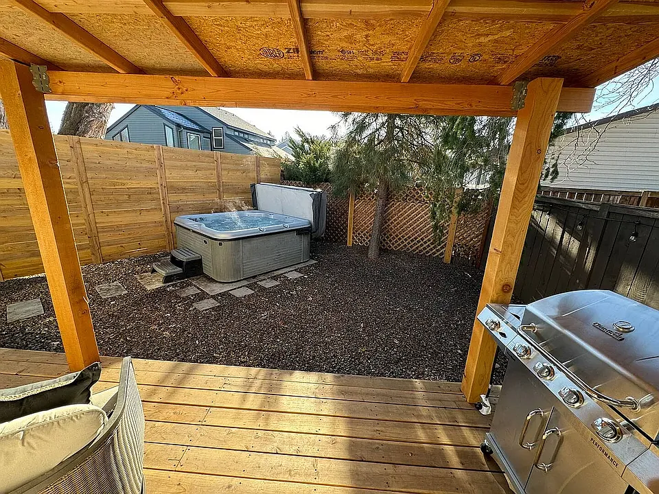 3835 W Glendale St