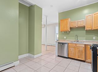 62 America St, Providence, RI 02903