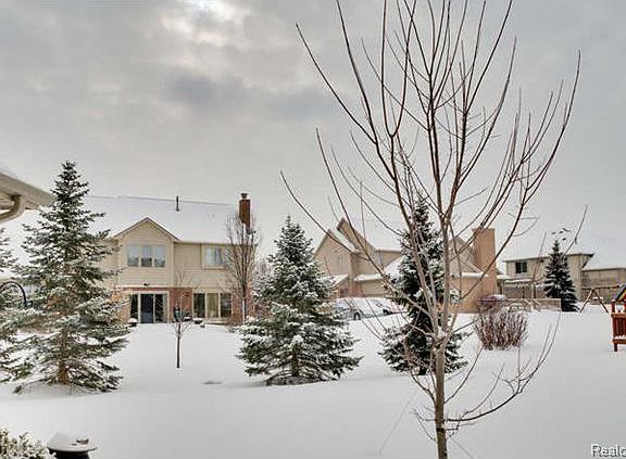 4th image of 51071 W Hills Dr
