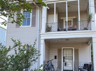 3628 Upperline St, New Orleans, LA 70125