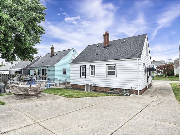 5th image of 6207 Delora Ave