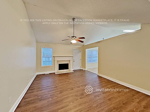 4th image of 4006 River Garden Cir