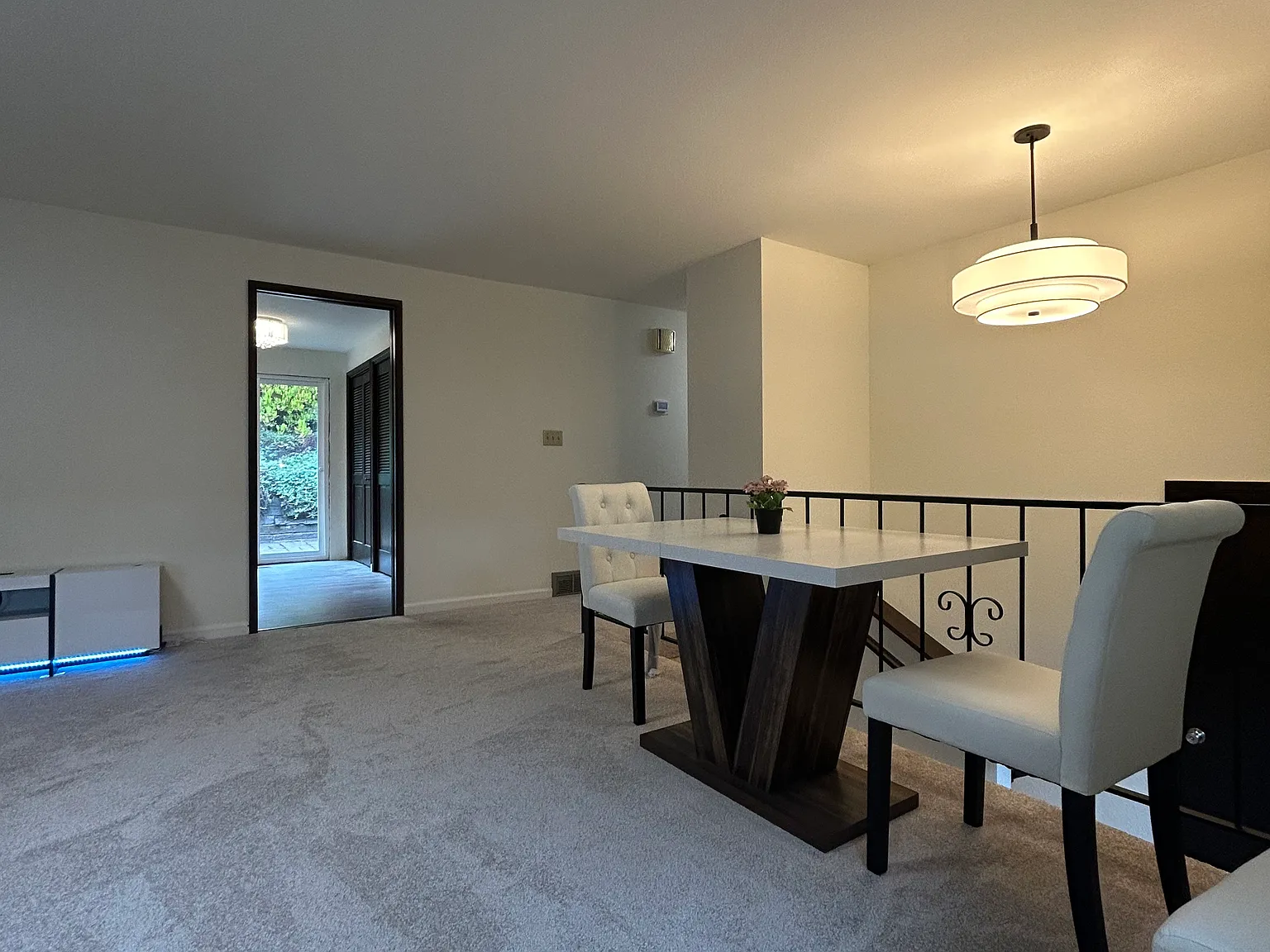 4 bed, 2600 sqft, $1,500 — Photo 4
