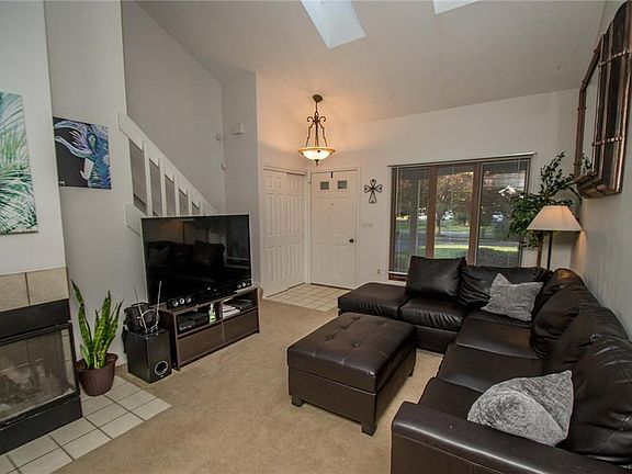 5th image of 11 Eaglesfield Way