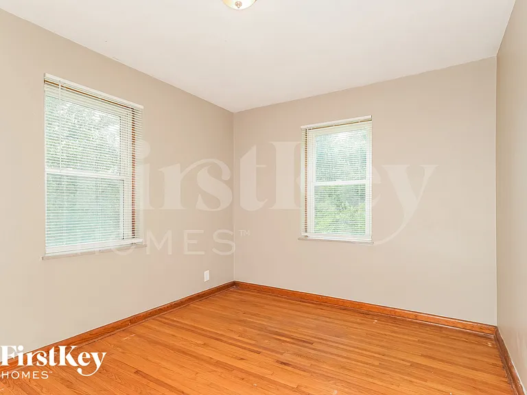11251 Old Halls Ferry Rd — Photo 11