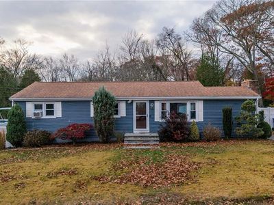 401 Lake Shore Dr, Warwick, RI, 02889