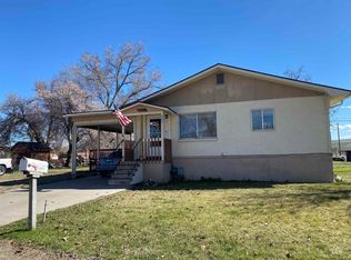 323 E Garfield Ave, Glenns Ferry, ID 83623