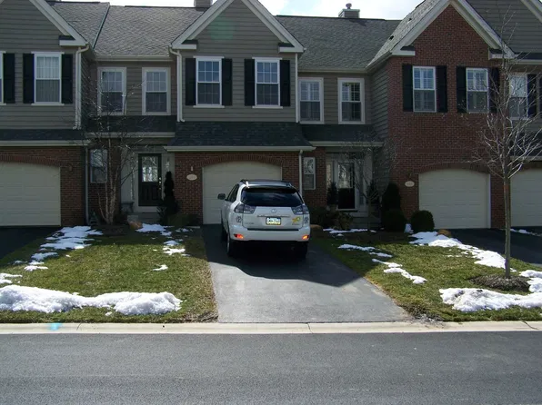 284 Cherry Ln, Kennett Square, PA 19348