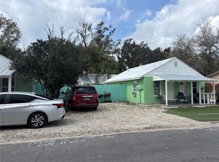 1611 N Simpson St, Mount Dora, FL 32757