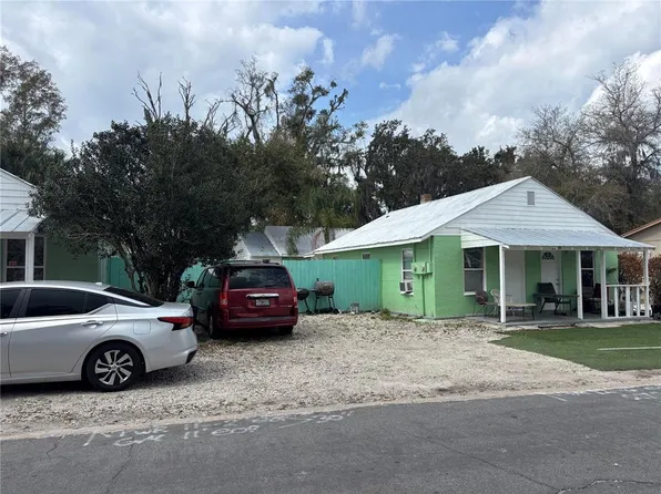 1611 N Simpson St, Mount Dora, FL 32757