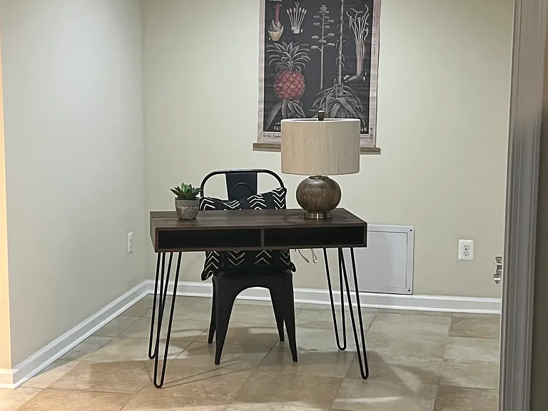 Office/Bonus Area