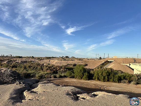 3rd image of 0 Anza Rd