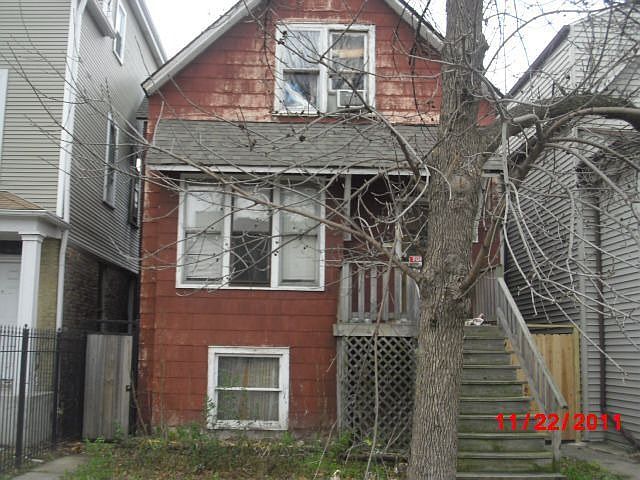 1st image of 3706 N Sacramento Ave
